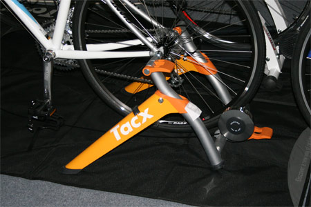 14_-_tacx_trainer.jpg