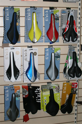 23_-_fizik_saddles.jpg